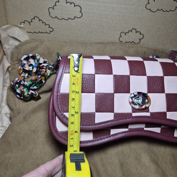 Coach 💥😱NWT Coachtopia Wavy Dinky Bag in Wine/Pink Checkerboard - Picture 12 of 12